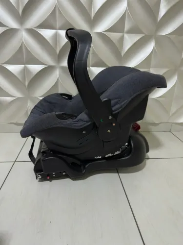Bebê Conforto com isofix