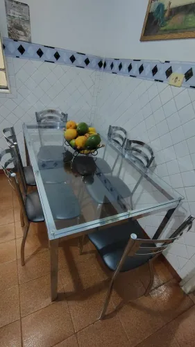 Mesa 6 cadeiras tampo de vidro