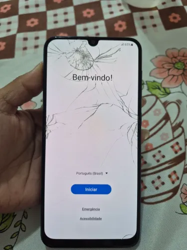 Celular A50 tela quebrada