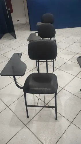 Cadeira escolares 