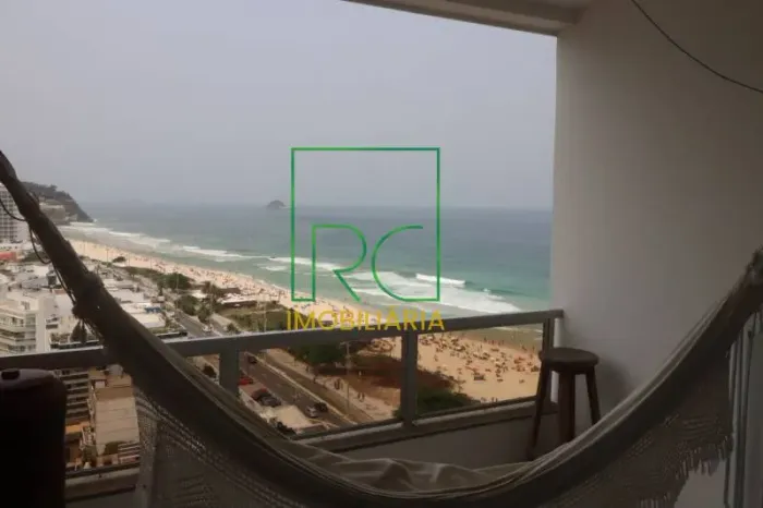 Apartamento à venda, no Condomínio Barra Beach em Rio de Janeiro, Barra da Tijuca, com 1 q