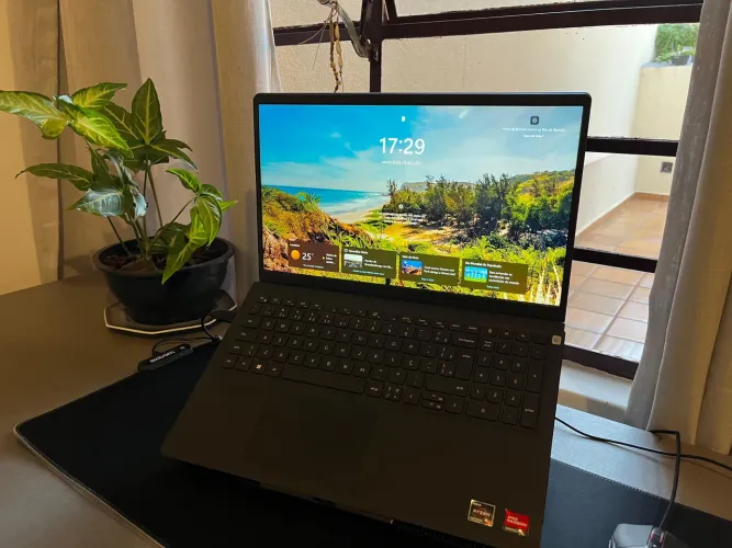 ? Notebook Dell Inspiron 15 3525 - Ryzen 5 5500U | 8GB RAM