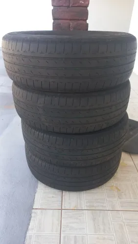 Pneus bridgestone 185/65r15