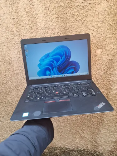 Notebook LENOVO trinkpad Core i5, 8GB DDR4, SSD 120GB windows 11 (BARATO PRA SAIR RÁPIDO)
