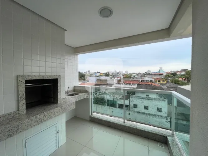 Apartamento 3 quartos no Jardim Atlântico