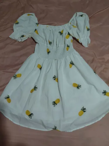 Lindo vestido bordado