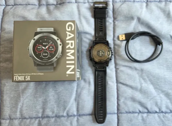 Relógio Garmin Felix 5x Caixa e cabo