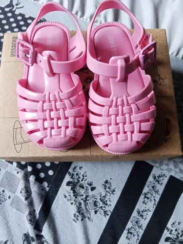 Sandália melissa tamanho 19