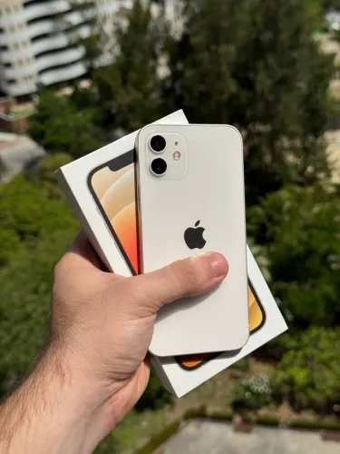 iPhone 12 64gb
