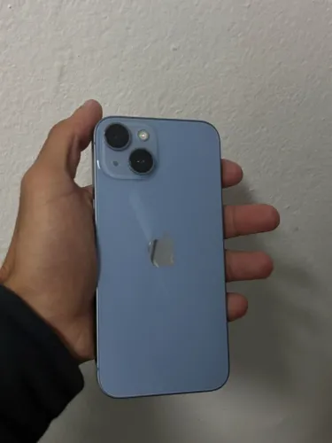 iPhone 14 azul