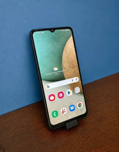 Samsung A12 64GB semi novo