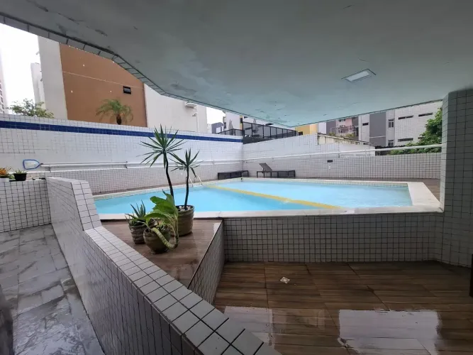 EXCLUSIVO Apto em Tambaú com 148m², 2 vagas ,4 qts s/2 stes, 1c/var, com projetados. Área