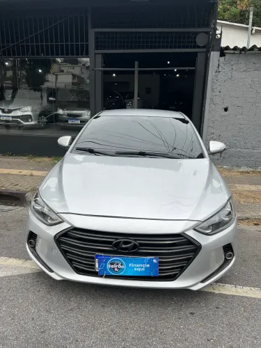 Hyundai Elantra 2.0 16V Flex Aut. 2018