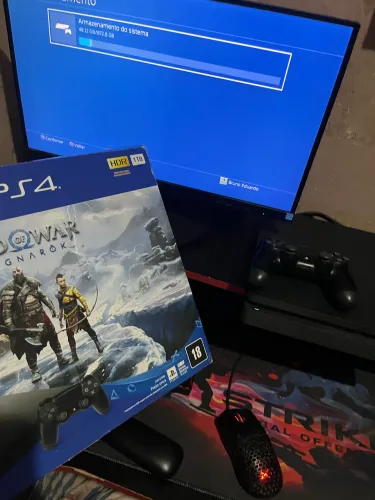 Ps4 slim 1tb + controle