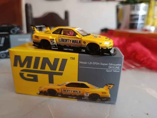 Nissan LB- R34 super sillhouette skyline minigt