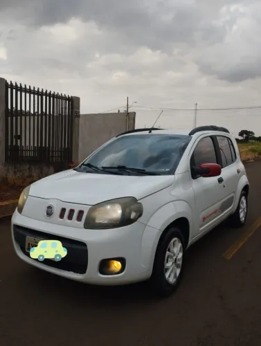 Fiat Uno Vivace/rua 1.0 EVO Fire Flex 8V 5P 2014