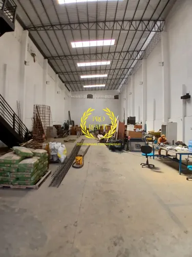 Galpão 600m²/ Ponta Negra/ Acesso de carreta/ estacionamento