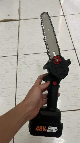 Moto serra eletrica