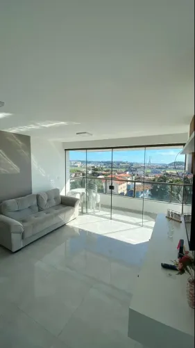 ALUGO BELÍSSIMO APARTAMENTO MOBILIADO