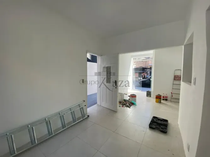 Casa Comercial - Vila Olímpia - 3 Salas - 75m².