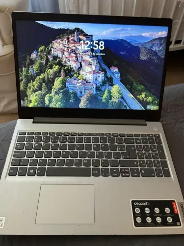Lenovo IdeaPad 3i i5 10ª Geração | 8GB RAM | SSD 256GB