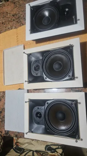 Caixas de som para teto