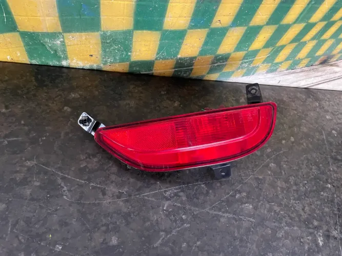 Lanterna refletor lado esquerdo do pára-choque traseiro Cherry tiggo 5x 2020 j68-4416030
