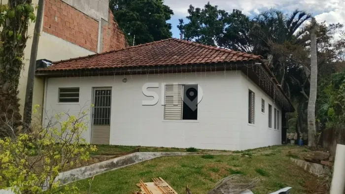 CASA TÉRREA ESPAÇOSA á venda HORTO FLORESTAL