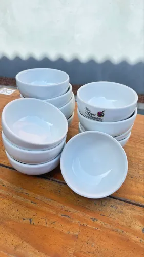 Kit com 12 tigelas porcelana
