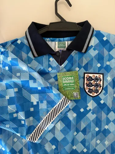 Camisa Inglaterra Retrô Nova