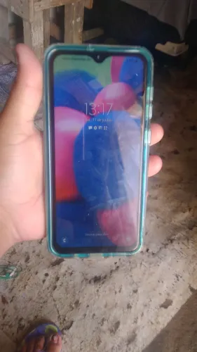 Celular A30s funcionando normal só os botões do volume que não tá bom entrego terminal