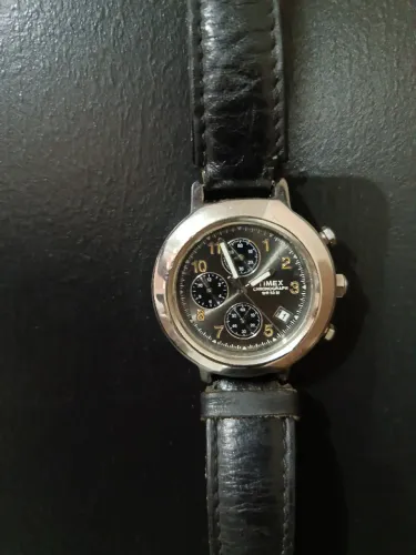 Relógio TIMEX Cronógrafo