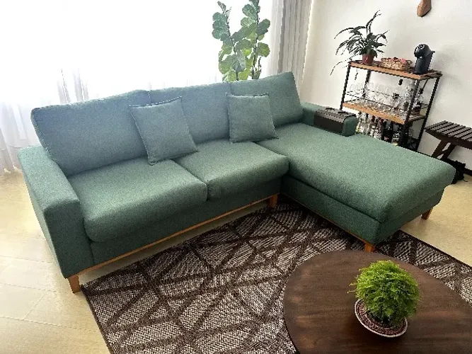 Sofá Amsterdã 3 Lugares 2,44m Living Com Chaise Direito Verde