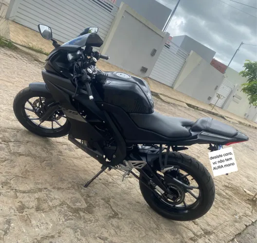 Yamaha R15