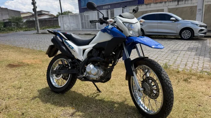 Bros semi-nova