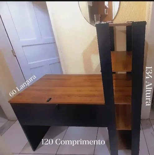 Mesa de computador Artely