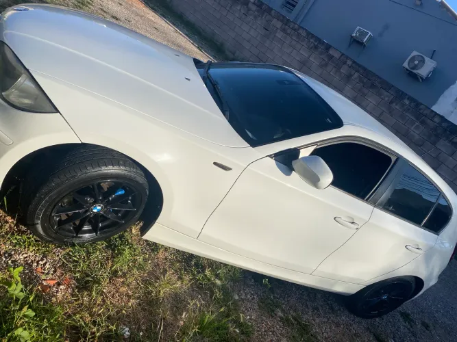 BMW 118IA 2.0 16V 136cv 5P 2011