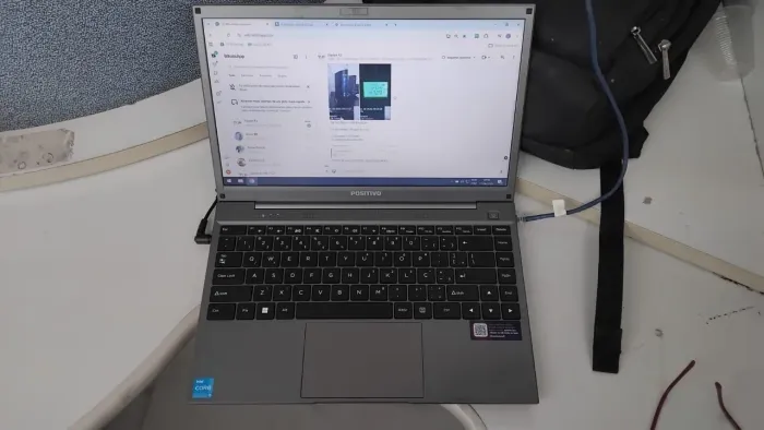 Notebook Positivo Core i3 - Ótimo estado