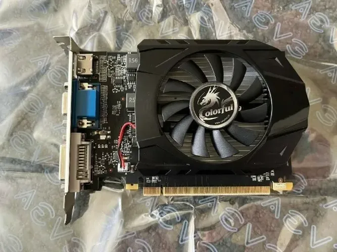 Placa de Video GT 730 2GB Colorful