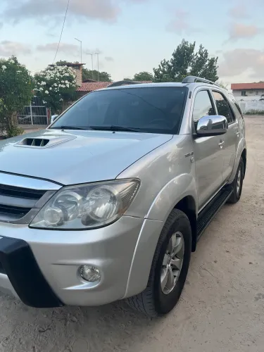 Toyota Hilux SW4 SRV D4-d 4X4 3.0 TDI Dies. AUT 2006