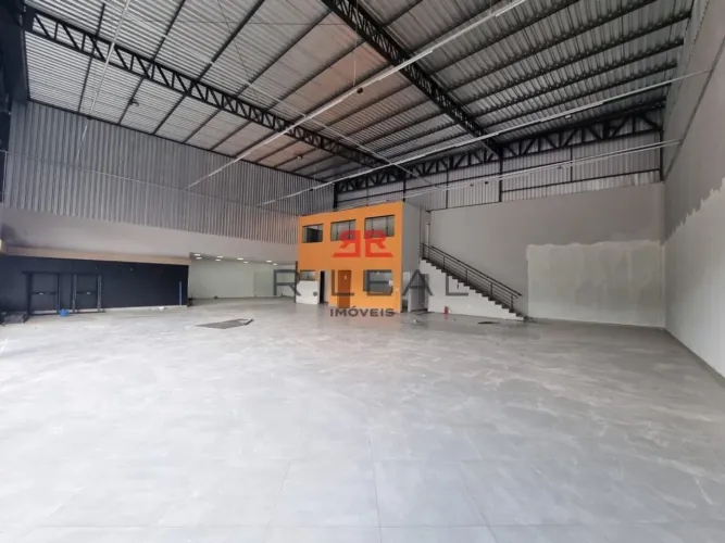 Galpão para aluguel com 700 m² em Jardim Godoy, Bauru - SP