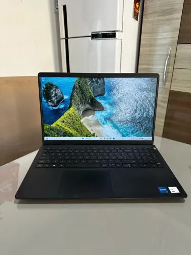 Dell Inspiron 15 i5 12ª Geração, 16GB RAM, SSD 512GB, Intel Iris Xe Graphics