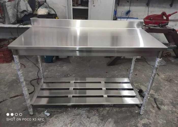 Mesa industrial em aço inox