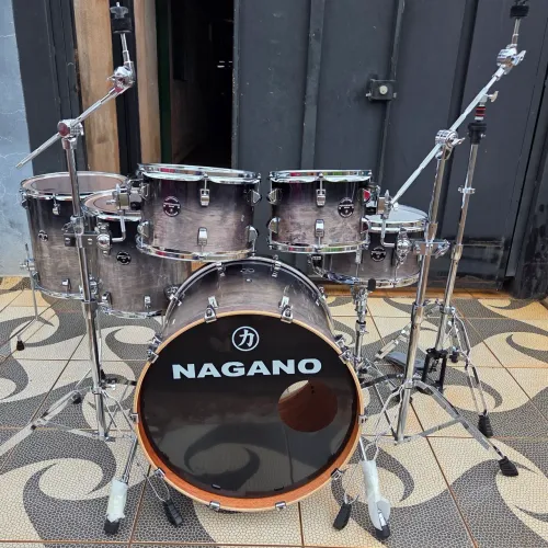 Bateria Acústica Nagano Performance 22' 10' 12' 14' 16' 14'x7 + Ferragens NOVA