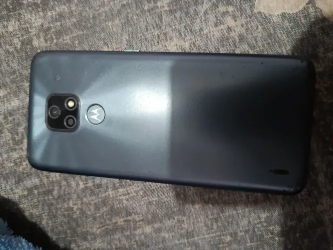 Vendo celular moto e7 