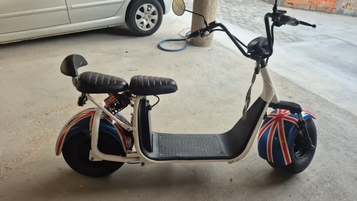 SCOOTER ELÉTRICA ESTILO HARLEY - AUTONOMIA DE ATÉ 45 KM