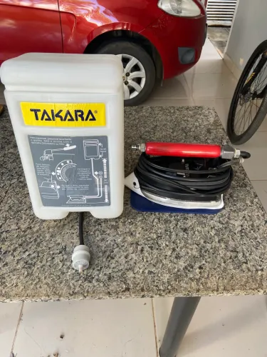 Ferro industrial com galão Takara