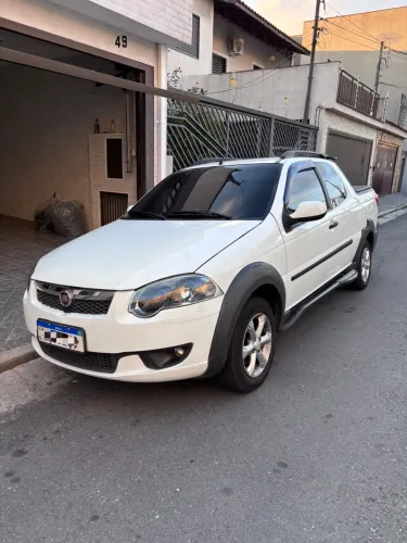 Fiat Strada Trekking 1.6 16V Flex CD 2016