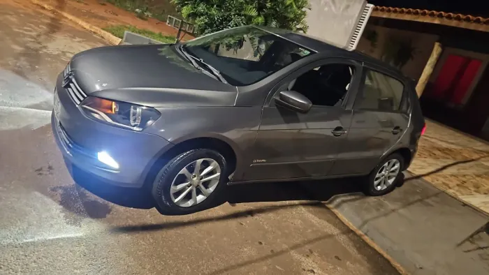Volkswagen Gol Geração VI Selecao 1.0 8V MI Total Flex Mec. 4P 2014