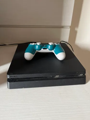 Ps4 slim 861 gb com controle